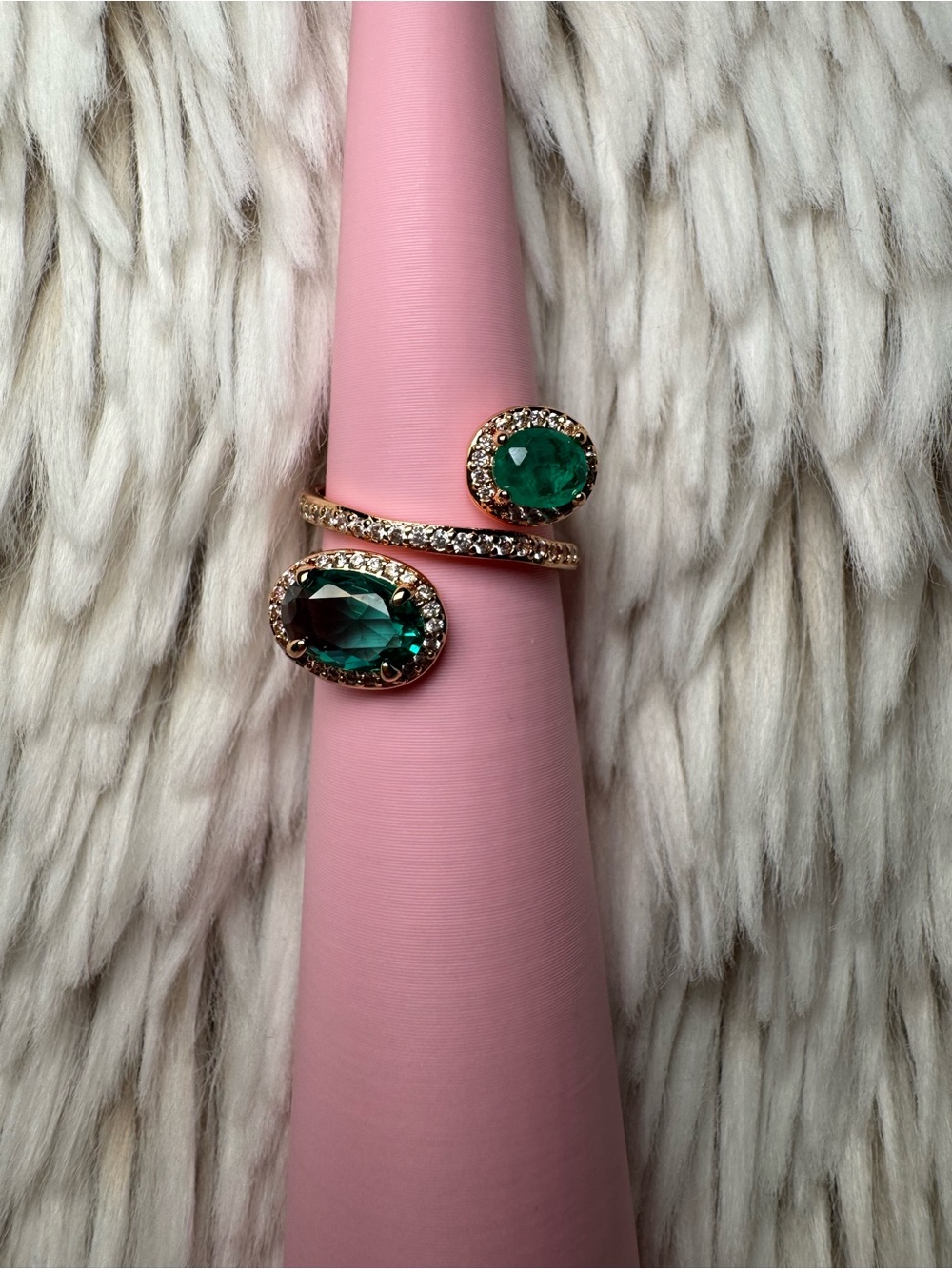 Gorgeous ring